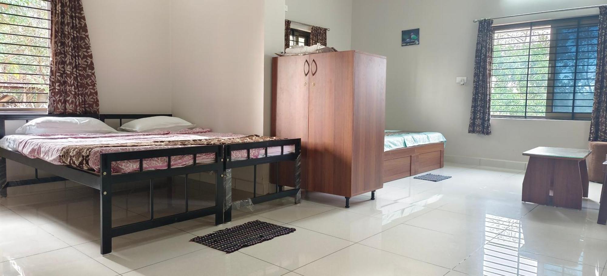 Sugamya Farm Guesthouse Sāgar Cameră foto